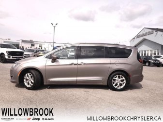 CHRYSLER Pacifica Touring-L Plus 2C4RC1EGXJR286991 148806