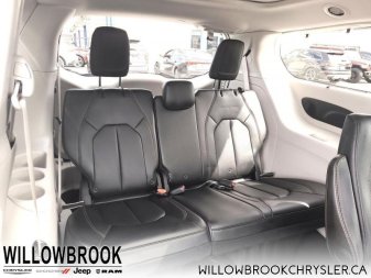 CHRYSLER Pacifica Touring-L Plus 2C4RC1EGXJR286991 148820