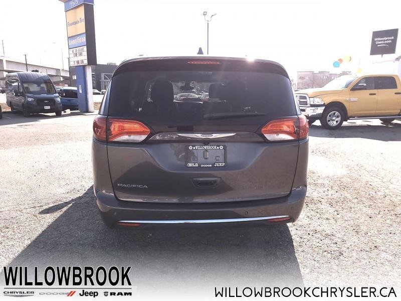 CHRYSLER Pacifica Touring-L Plus 2C4RC1EG8HR756560 148122