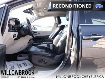 CHRYSLER Pacifica Touring-L Plus 2C4RC1EG8HR756560 148108