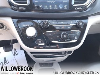 CHRYSLER Pacifica Touring-L Plus 2C4RC1EG8HR756560 148116