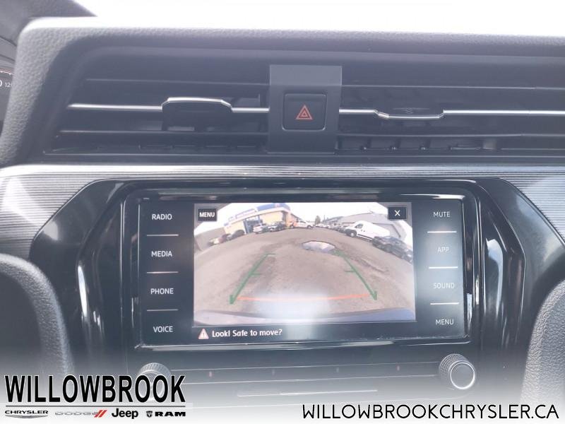 VOLKSWAGEN Passat Highline 1VWBA7A30MC007572 148411