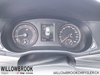 VOLKSWAGEN Passat Highline 1VWBA7A30MC007572 148409