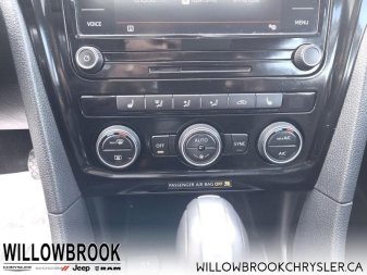 VOLKSWAGEN Passat Highline 1VWBA7A30MC007572 148412