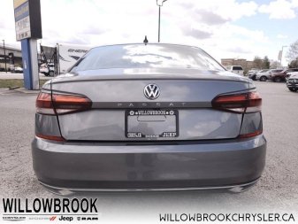 VOLKSWAGEN Passat Highline 1VWBA7A30MC007572 148417