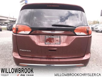 CHRYSLER Pacifica Touring-L Plus 2C4RC1EG0HR756567 148663