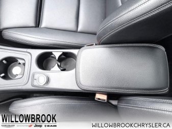 MERCEDES BENZ CLA 250 4MATIC WDDSJ4GB8HN475338 148156