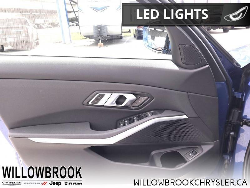 BMW 3 Series 330i xDrive Sedan  - Low Mileage 3MW5R7J08L8B38430 148671