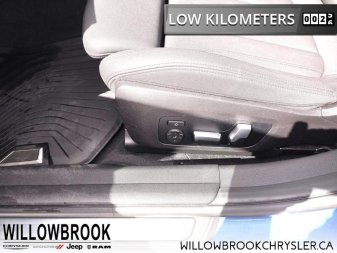 BMW 3 Series 330i xDrive Sedan  - Low Mileage 3MW5R7J08L8B38430 148670