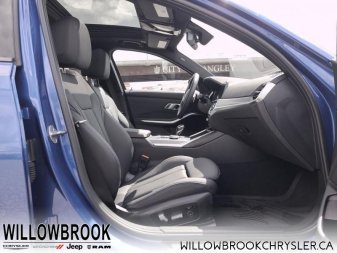 BMW 3 Series 330i xDrive Sedan  - Low Mileage 3MW5R7J08L8B38430 148684