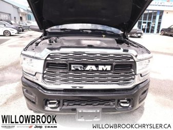 RAM 3500 Limited  - Low Mileage 3C63R3SL7KG585998 148479