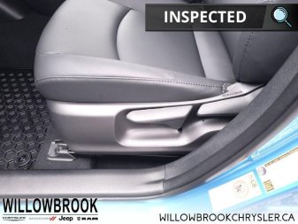 TOYOTA Prius Technology AWD-e  - Low Mileage JTDL9MFU5N3036695 148537