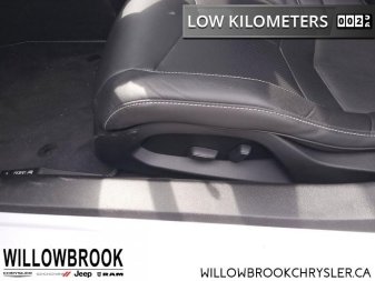 CHEVROLET Corvette - Low Mileage 1G1Y62D41L5114969 148846