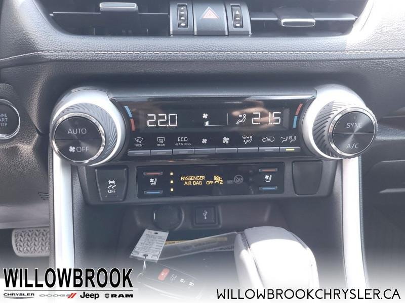 TOYOTA RAV4 Limited  - Low Mileage 2T3D1RFV9MC158586 148910