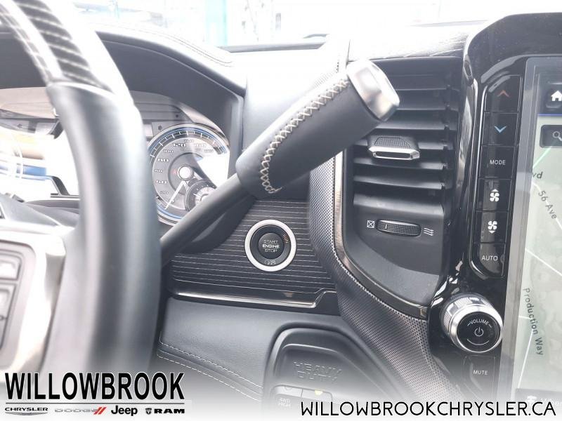 RAM 3500 Limited  - Low Mileage 3C63RRPL2LG313114 148983