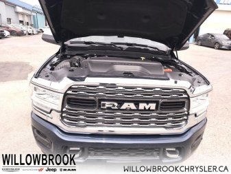 RAM 3500 Limited  - Low Mileage 3C63RRPL2LG313114 148990