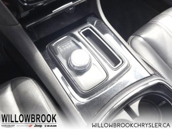 CHRYSLER 300 S 2C3CCAGG6JH191759 149965