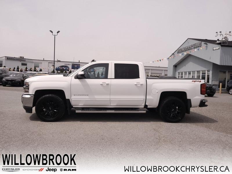CHEVROLET Silverado 1500 LT 3GCUKRERXJG390139 149975