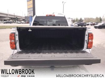 CHEVROLET Silverado 1500 LT 3GCUKRERXJG390139 149882