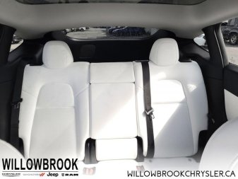 TESLA Model Y Long Range 5YJYGDEE8MF182497 150181