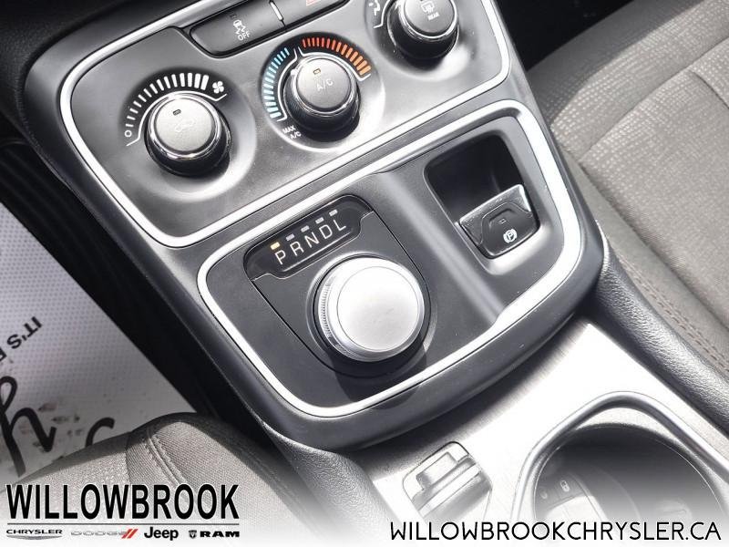 CHRYSLER 200 LX 1C3CCCFB6GN177300 150638