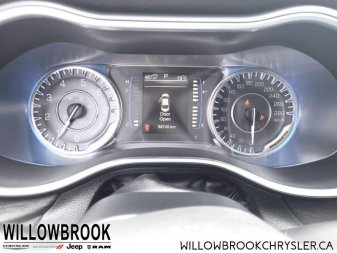 CHRYSLER 200 LX 1C3CCCFB6GN177300 150635