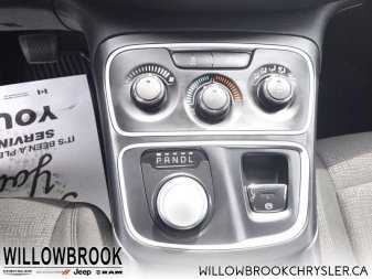 CHRYSLER 200 LX 1C3CCCFB6GN177300 150637