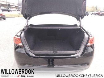 CHRYSLER 200 LX 1C3CCCFB6GN177300 150642