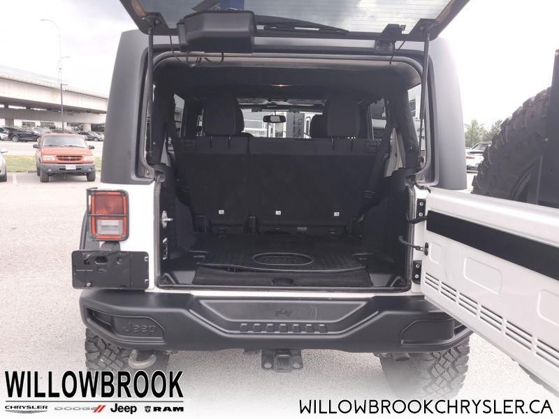 JEEP Wrangler Unlimited  1C4BJWDG8JL857778 150658