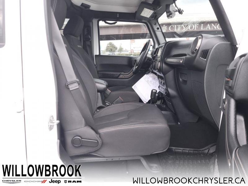 JEEP Wrangler Unlimited  1C4BJWDG8JL857778 150659