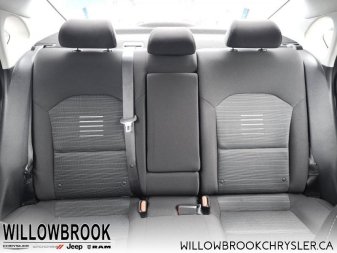 KIA Forte EX  - Low Mileage 3KPF54AD9ME400334 150673