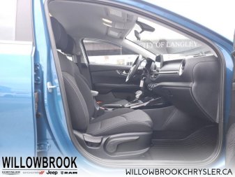 KIA Forte EX  - Low Mileage 3KPF54AD9ME400334 150676