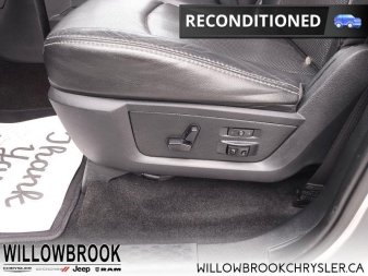 RAM 3500 Laramie 3C63R3EL9EG297982 150848