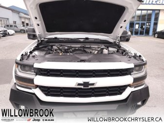 CHEVROLET Silverado 1500 Custom 3GCUKPEC8JG136266 150784