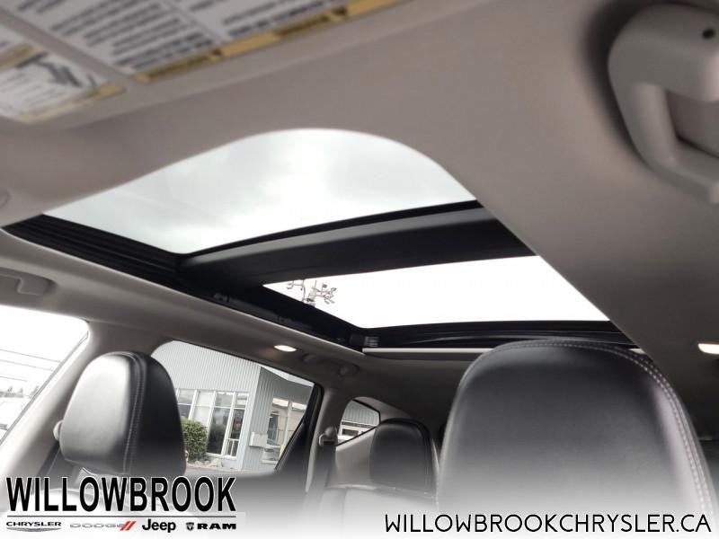 NISSAN Murano AWD Platinum  - Low Mileage 5N1AZ2MH9JN158908 150878