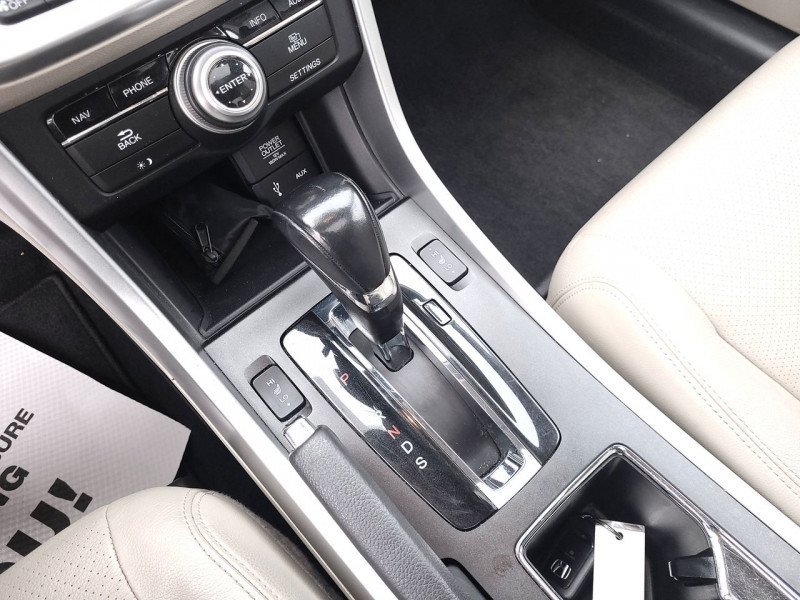 HONDA Accord Sedan Touring 1HGCR3F97FA801152 150913