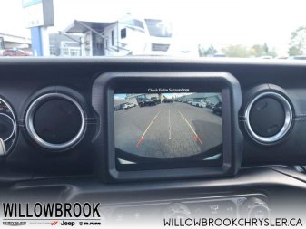 JEEP Wrangler Unlimited Sahara 1C4HJXEN1KW607344 151027