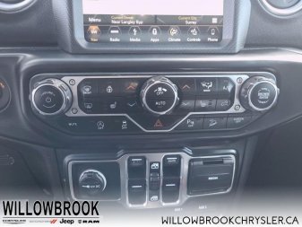 JEEP Wrangler Unlimited Sahara 1C4HJXEN1KW607344 151029