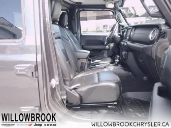 JEEP Wrangler Unlimited Sahara 1C4HJXEN1KW607344 151035