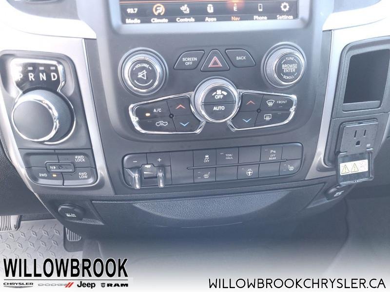 RAM 1500 Classic - Low Mileage 1C6RR7LT1MS557142 151047