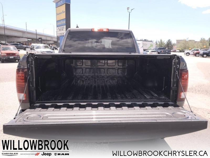 RAM 1500 Classic - Low Mileage 1C6RR7LT1MS557142 151052