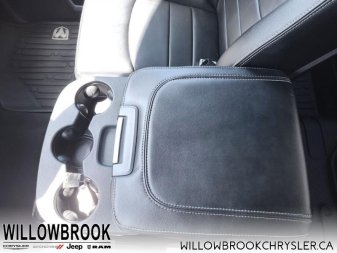 RAM 1500 Classic - Low Mileage 1C6RR7LT1MS557142 151049